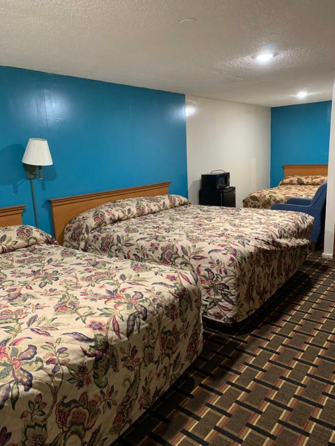Blue Falls Motel Tonawanda Exterior photo